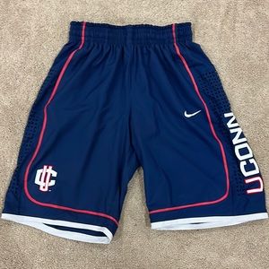 NIKE DRI-FIT AUTHENTIC UCONN HUSKIES BASKETBALL SHORTS SIZE MEDIUM